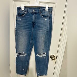 American Eagle - High-waisted Distressed Mom Jeans - Size 10 Regular